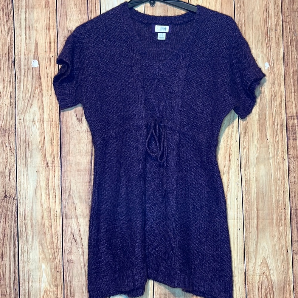 Motherhood maternity size medium sweater top